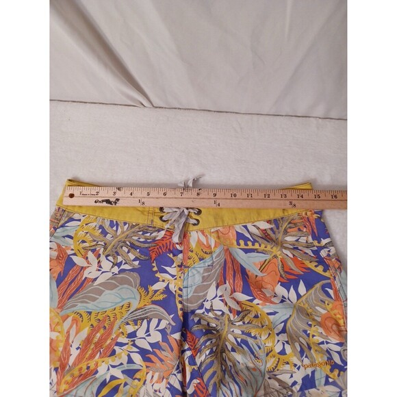 PATAGONIA‎ Shorts - Picture 5 of 9